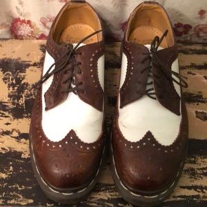 Brown/white Dr Martens UK 7